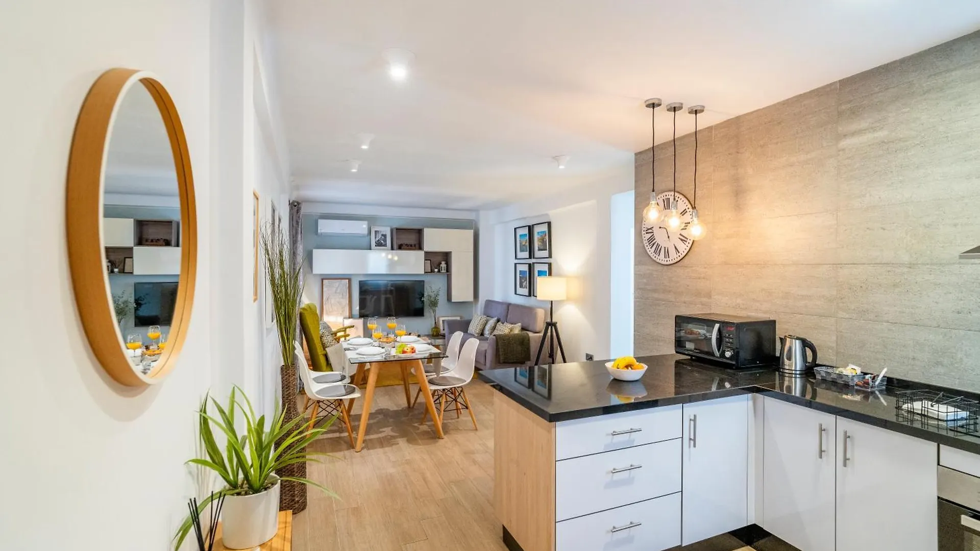 New Luxury House In The Center! Nuevo Piso De Lujo En El Centro. Apartment Malaga